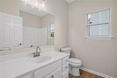 Bath - 433 Concord Cir, Mcdonough, GA 30253 photo 3 of 3
