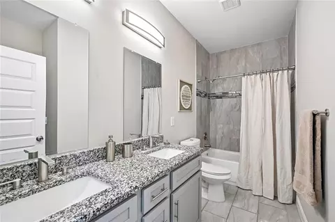 Bath - 190 Barcelona Dr, Covington, GA 30016 photo 3 of 11