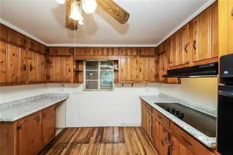 Kitchen - 113 Eason St, Bowdon, GA 30108 photo 3 of 3