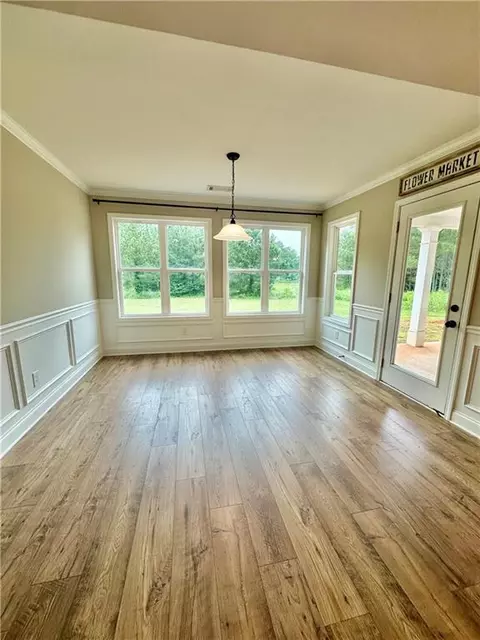 Dining - 189 Marie Ct, Bethlehem, GA 30620 photo 1 of 2