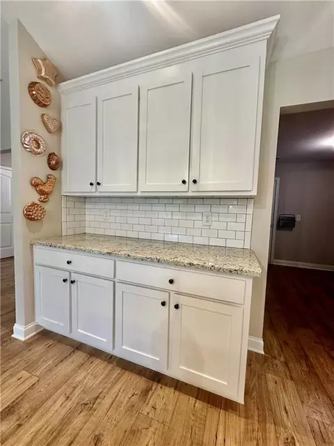 Kitchen - 189 Marie Ct, Bethlehem, GA 30620 photo 5 of 8