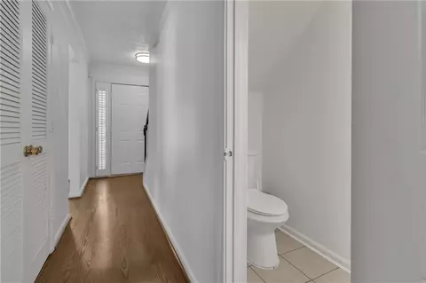 Entry Way - 3030 Jester Ct, Duluth, GA 30096 photo 2 of 4