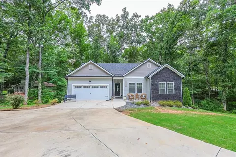 2033 Lakeview Pkwy, Villa Rica, GA 30180