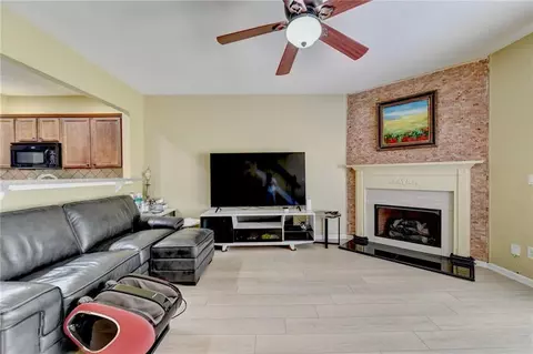 Living - 2726 Beynon Ln, Suwanee, GA 30024 photo 2 of 4