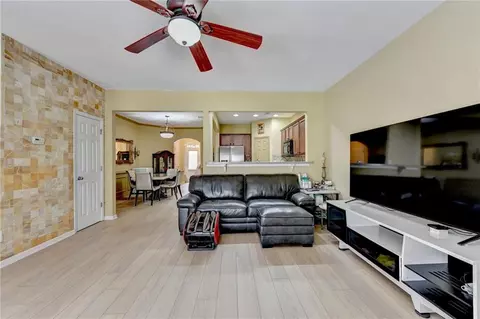 Living - 2726 Beynon Ln, Suwanee, GA 30024 photo 3 of 4