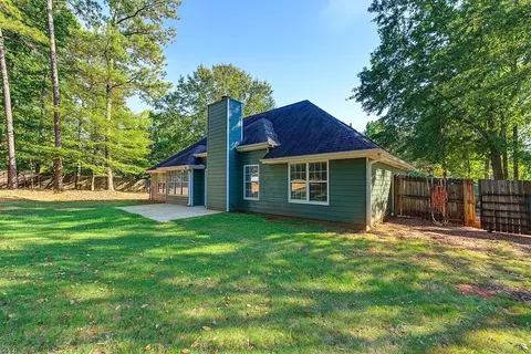 Exterior - 25 Cliff Ct, Covington, GA 30016 photo 3 of 3