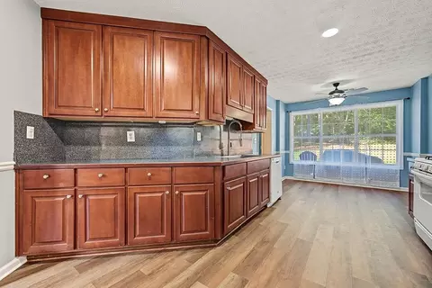 Kitchen - 25 Cliff Ct, Covington, GA 30016 photo 1 of 2