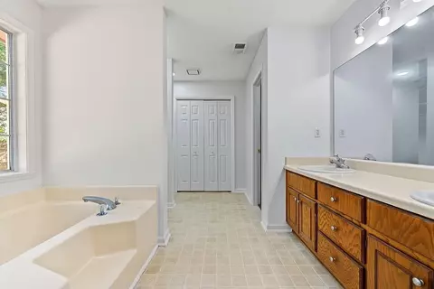 Other - 25 Cliff Ct, Covington, GA 30016 photo 3 of 7