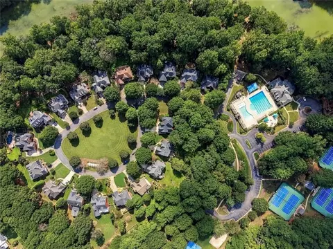 View/Area - 238 Rivergate Dr, Suwanee, GA 30024 photo 11 of 15