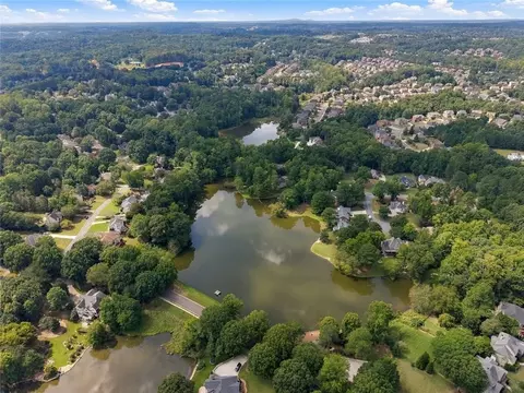 View/Area - 238 Rivergate Dr, Suwanee, GA 30024 photo 13 of 15