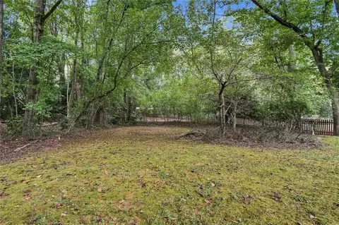 Exterior - 238 Rivergate Dr, Suwanee, GA 30024 photo 12 of 16