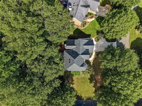 View/Area - 238 Rivergate Dr, Suwanee, GA 30024 photo 9 of 15