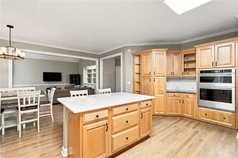 Kitchen - 238 Rivergate Dr, Suwanee, GA 30024 photo 3 of 4