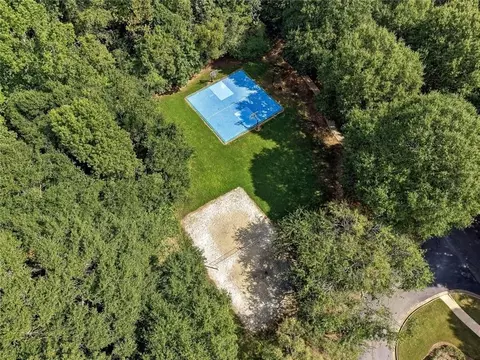 View/Area - 238 Rivergate Dr, Suwanee, GA 30024 photo 3 of 15