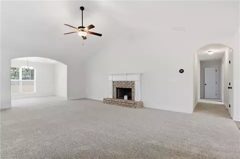 Living - 231 Camp Ct, Bethlehem, GA 30620 photo 2 of 4