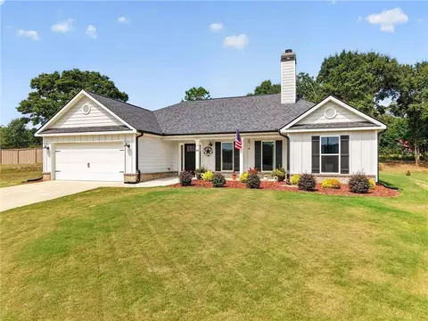 Exterior - 103 Advent Dr, Winder, GA 30680 photo 2 of 19