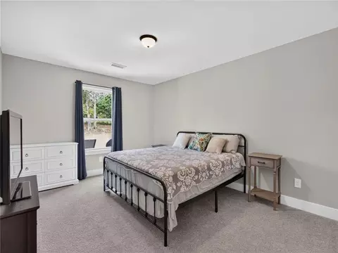 Bedroom - 103 Advent Dr, Winder, GA 30680 photo 6 of 11