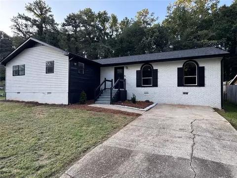 96 Sedgefield Dr, Jonesboro, GA 30236