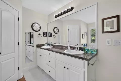 Bath - 1690 Dillard Way, Bethlehem, GA 30620 photo 1 of 3