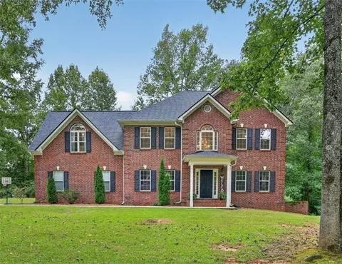 170 Nix Ct, Fayetteville, GA 30214