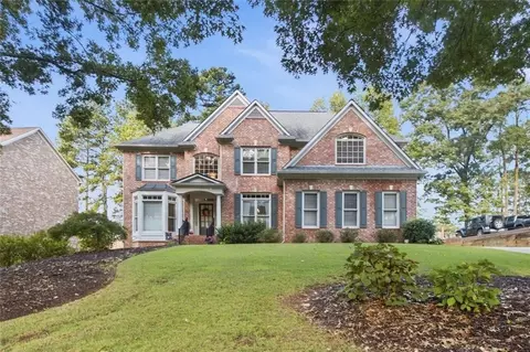 5930 Westcroft Ln, Cumming, GA 30040