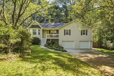 322 Mariner Cir, Woodstock, GA 30189