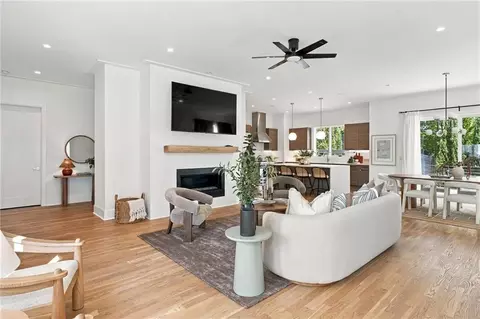 522 Boulevard Pl NE #2, Atlanta, GA 30308