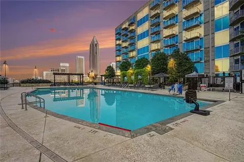 400 W Peachtree St NW #2609, Atlanta, GA 30308