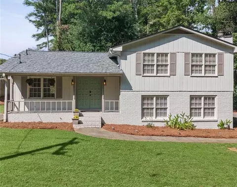 3167 Mountain Creek Ln NE, Roswell, GA 30075