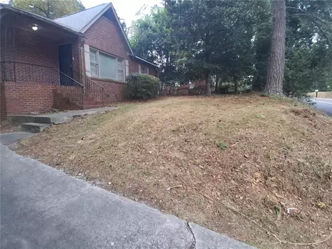 3280 Napier Ave, Macon, GA 31204