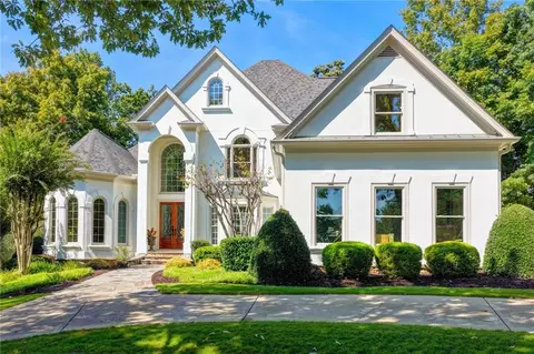 7060 Redcliff Ct, Suwanee, GA 30024