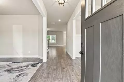 Entry Way - 45 Somerset Way, Bethlehem, GA 30620 photo 1 of 3