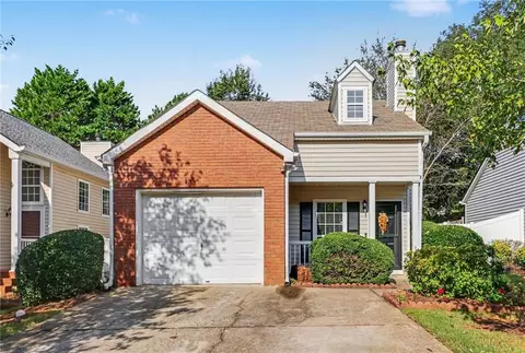1073 Daventry Xing, Woodstock, GA 30188