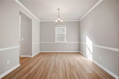 Living - 517 Edgemore Rd, Canton, GA 30114 photo 1 of 7