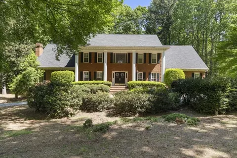 1780 Brandon Hall Dr, Atlanta, GA 30350