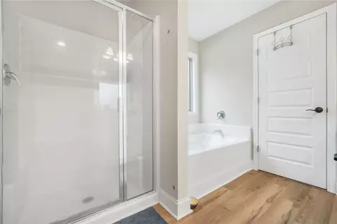 Bath - 273 Summit View Dr, Mcdonough, GA 30253 photo 1 of 2