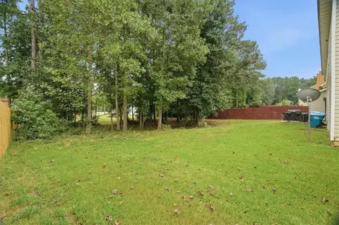 Exterior - 145 Madisyn Dr, Hampton, GA 30228 photo 5 of 12