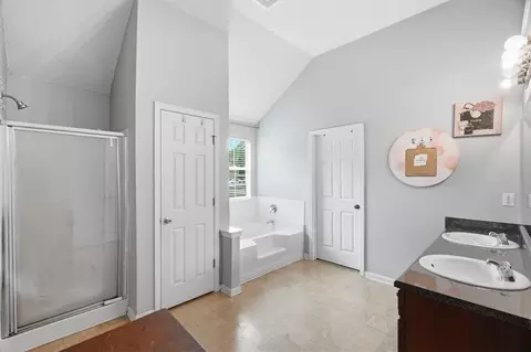 Bath - 145 Madisyn Dr, Hampton, GA 30228 photo 2 of 3