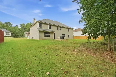 Exterior - 145 Madisyn Dr, Hampton, GA 30228 photo 8 of 12