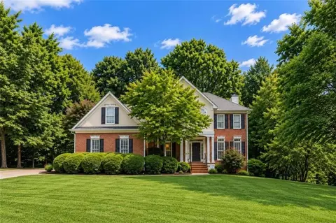 2540 Woodbrook Ct, Lawrenceville, GA 30043