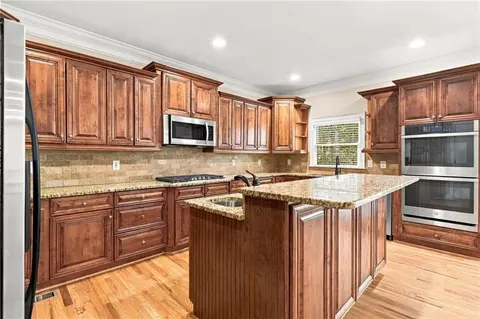 Kitchen - 2069 Harmony Dr, Canton, GA 30115 photo 3 of 4