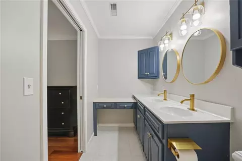 Bath - 3832 Whitney Pl, Duluth, GA 30096 photo 2 of 4