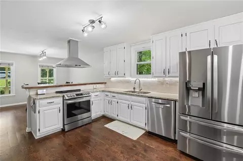 Kitchen - 3832 Whitney Pl, Duluth, GA 30096 photo 2 of 2
