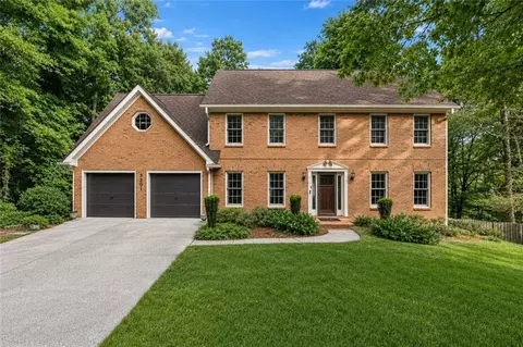 3201 Country Club Ct NW, Kennesaw, GA 30144