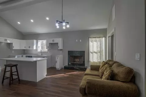 Living - 1020 Riverbend Rd, Commerce, GA 30530 photo 1 of 2