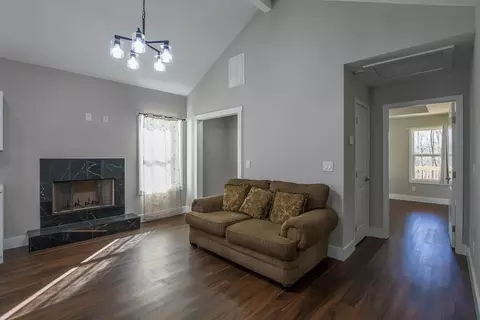 Living - 1020 Riverbend Rd, Commerce, GA 30530 photo 2 of 2