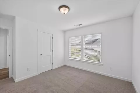 Bedroom - 49 Ruby Robin Rd, Jefferson, GA 30549 photo 2 of 3