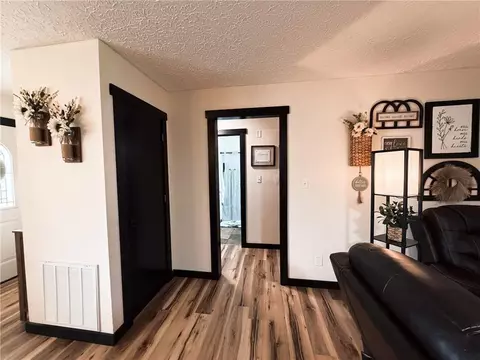 Entry Way - 320 Langston Rd, Perry, GA 31069 photo 2 of 2