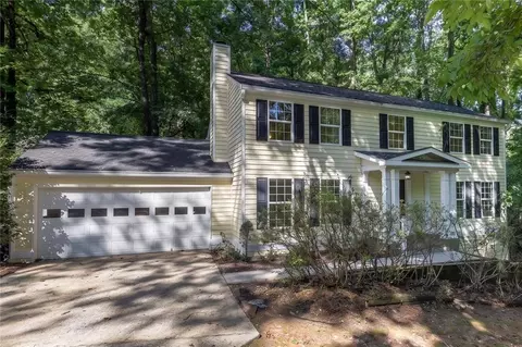 235 Cedar Dr, Peachtree City, GA 30269
