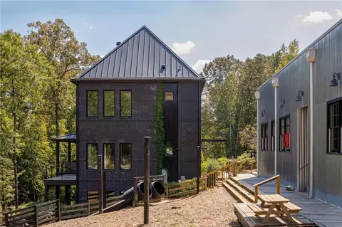 10630 Serenbe Ln, Chattahoochee Hills, GA 30268